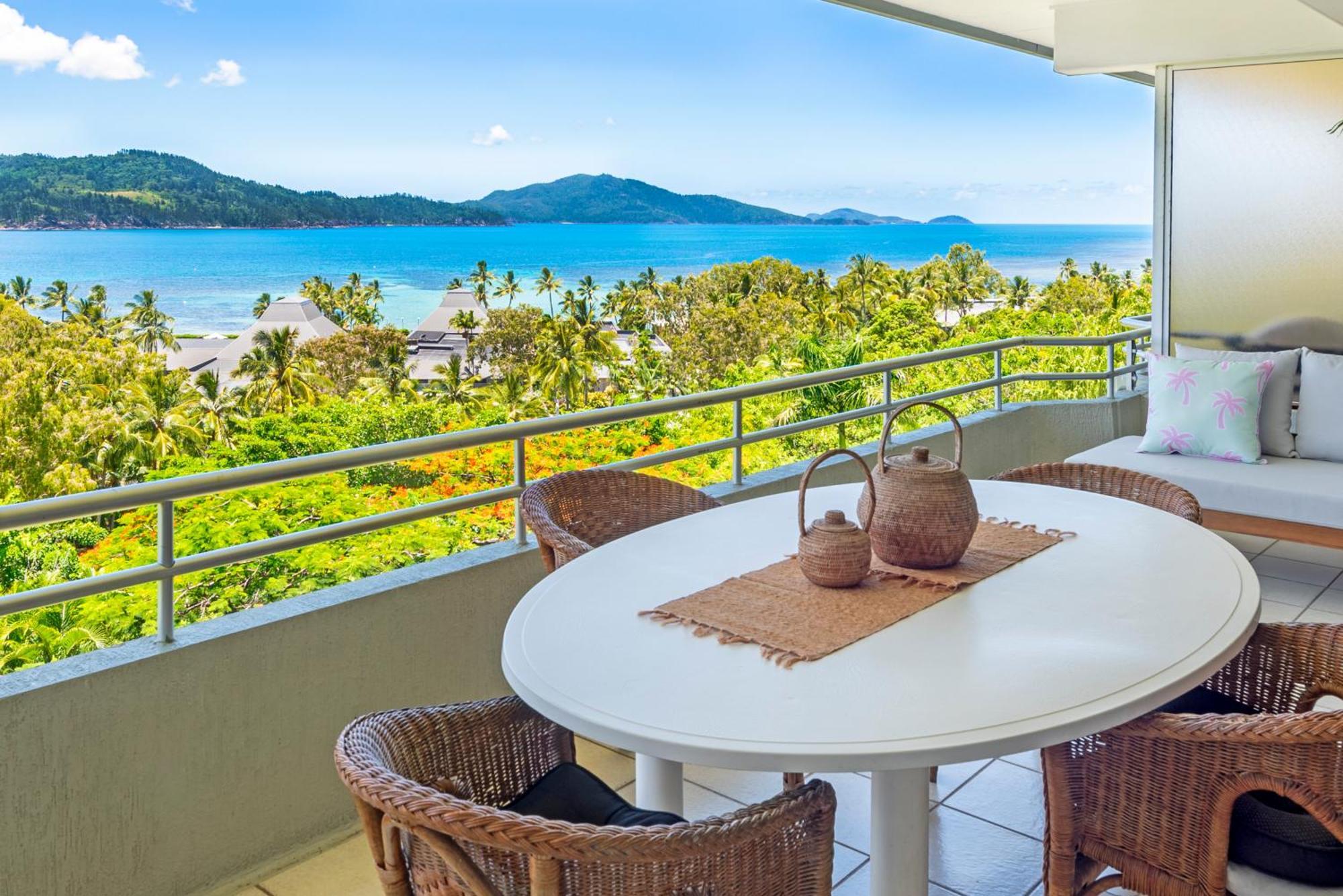 Poinciana Lodge - 2 Bedroom - On Hamilton Island By Hiha Bagian luar foto